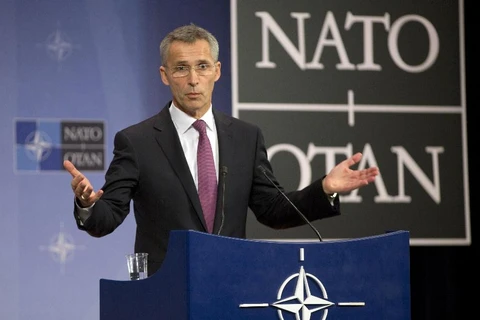 NATO nhất trí để ngỏ các kênh liên lạc quân sự với Nga 