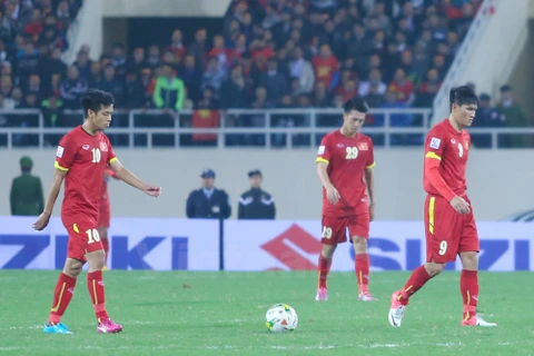 Chuyện mạng tuần qua: Đừng khóc cho đội tuyển Việt Nam