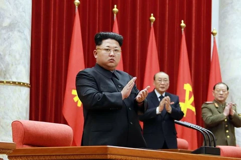 Ông Kim Jong-Un gây sốt trên mạng xã hội cùng kiểu tóc mới