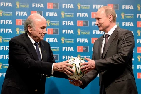 Kremlin sốc trước tin Blatter từ chức, nhưng vẫn chuẩn bị World Cup