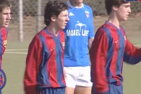 Video chưa từng công bố về thiên tài Messi ở tuổi 14