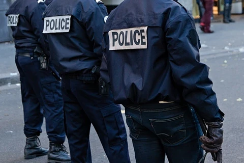 Lại bắt cóc con tin tại Paris, 18 người đã được giải cứu
