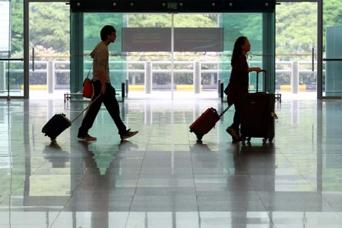 Singapore trấn an du khách Việt Nam sau các vụ cấm nhập cảnh