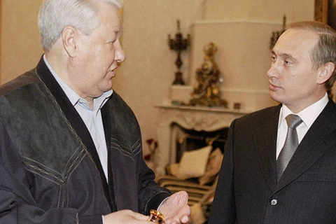 10 khác biệt cơ bản giữa ông Boris Yeltsin và ông Vladimir Putin
