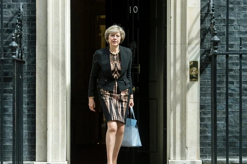 Thủ tướng Anh Cameron từ chức vào 13/7 nhường chỗ cho bà May
