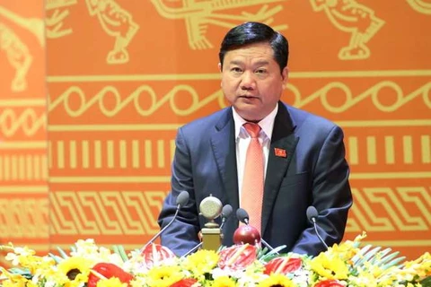 [Video] Cảnh cáo ông Đinh La Thăng, thôi chức Ủy viên Bộ Chính trị