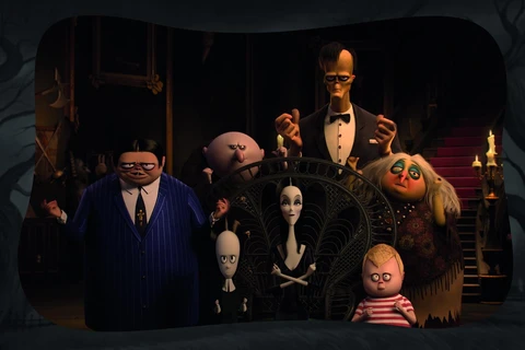 Tạo hình ấn tượng của các nhân vật trong Gia đình Addams.
