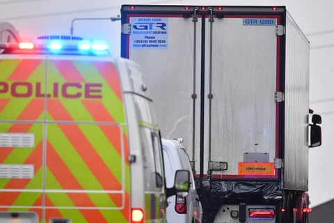 Cận cảnh xe container chở 39 thi thể người nhập cư trái phép vào Anh