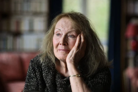 Nhà văn Pháp Annie Ernaux giành giải Nobel Văn học 2022