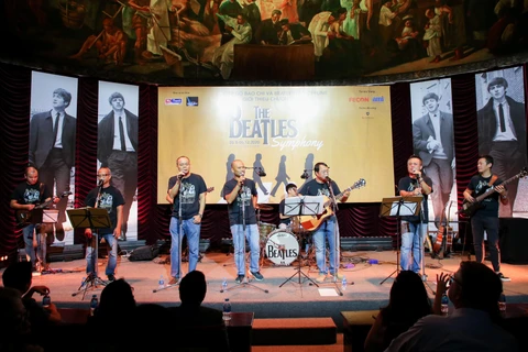 Một buổi họp báo đặc biệt giới thiệu “The Beatles Symphony” đã diễn ra tối 9/10 với âm nhạc của nhóm Desire. (Ảnh: BTC)