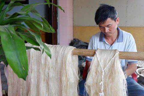 [Photo] Nghề ươm tơ, dệt lụa làng Cổ Chất nổi danh ở đất thành Nam