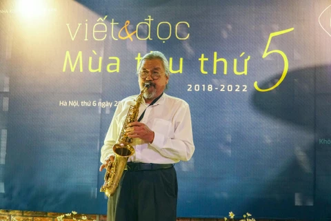 Nghệ sỹ Quyền Văn Minh là người tiên phong phát triển nhạc jazz tại Việt Nam. (Ảnh: Hoàng Hiếu/Vietnam+)