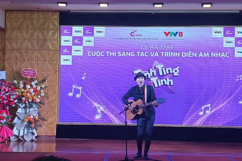 Thi sáng tác-trình diễn âm nhạc: Lê Minh Sơn, Giáng Son làm giám khảo