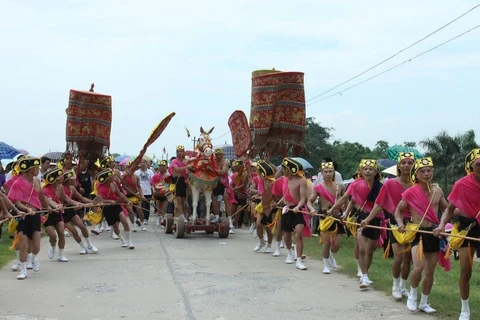 Hội Gióng là lễ hội độc đáo ở Việt Nam, được UNESCO công nhận là Di sản Văn hóa phi vật thể đại diện của nhân loại. (Ảnh: Anh Tuấn/TTXVN)