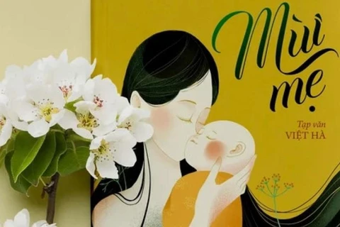 'Mùi mẹ' là chiêm nghiệm về mẹ, khi làm mẹ và những chia sẻ chân thành một con người chân thành với chính mình. (Ảnh: Nhà xuất bản)