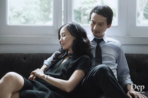 Đạo diễn Trần Anh Hùng và vợ - diễn viên Trần Nữ Yên Khê - chụp cho Tạp chí Đẹp năm 2016. (Ảnh: Đẹp)