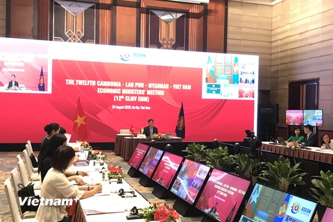 Hội nghị Bộ trưởng Kinh tế các nước CLMV lần thứ 12 tổ chức trực tuyến. (Ảnh: Đức Duy/Vietnam+)