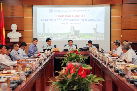 Tổng Giám đốc PVN chủ trì họp gian ban 9 tháng với các đơn vị trong ngành. (Ảnh: Vietnam+)