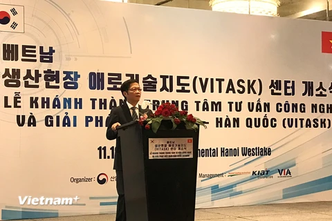 Bộ trưởng Trần Tuấn Anh phát biểu tại Lễ khánh thành Trung tâm Tư vấn và Giải pháp Công nghệ Việt - Hàn. (Ảnh: Đức Duy/Vietnam+)
