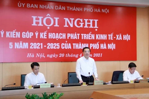 Chủ tịch thành phố Chu Ngọc Anh Hội nghị lấy ý kiến góp ý kế hoạch phát triển kinh tế - xã hội 5 năm của Hà Nội. (Ảnh: PV/Vietnam+)