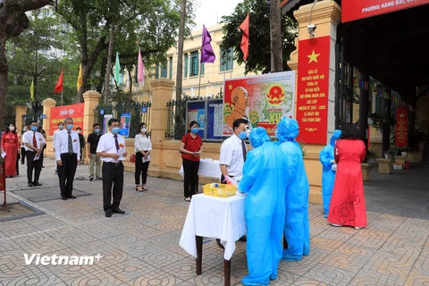 Quận Hoàn Kiếm diễn tập các phương án để công tác bầu cử ngày 23/5 thành công và đúng quy định của pháp luật. (Ảnh: Xuân Quảng/Vietnam+)