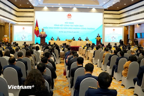 Hội nghị Tổng kết công tác năm 2021 và Triển khai nhiệm vụ năm 2022 ngành Công Thương sáng 9/1, tại Hà Nội. (Ảnh: Đức Duy/Vietnam+)
