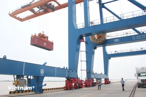 Lĩnh vực logistics đóng góp quan trọng cho xuất nhập khẩu của Việt Nam. (Ảnh: PV/Vietnam+)