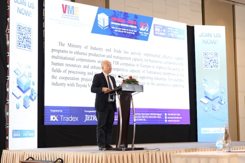 Ông Vũ Bá Phúc, Cục trưởng Cục Xúc tiến Thương mại phát biểu tại buổi họp giới thiệu triển lãm VME 2023 và SIE tại Hà Nội. (Ảnh: Đức Duy/Vietnam+)