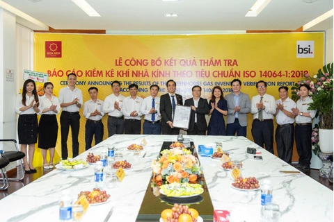 Tập đoàn Hoa Sen hoàn thành truy vết carbon tại 3 nhà máy với 20 dòng sản phẩm Tôn Hoa Sen. (Ảnh: PV/Vietnam+)