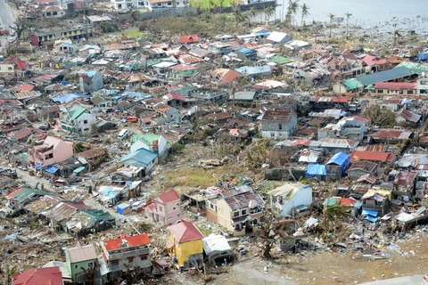Cảnh tàn phá tại Philippines sau bão Haiyan. (Nguồn: AFP/TTXVN)