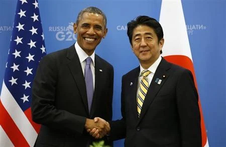 Tổng thống Mỹ Barack Obama và Thủ tướng Nhật Bản Shinzo Abe. (Nguồn: Reuters)