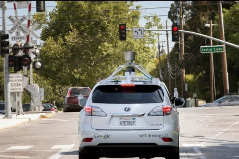 Ôtô tự lái của Google có thể xử lý hàng nghìn tình huống