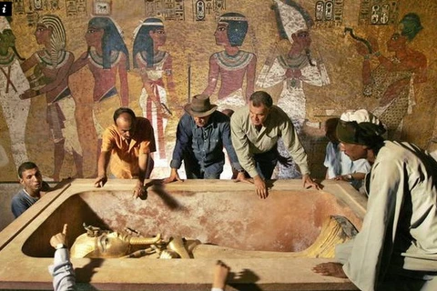 Ai Cập dựng bản sao lăng mộ Pharaoh Tutankhamun
