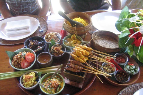 Việt Nam tham dự Hội chợ ẩm thực truyền thống ASEAN 