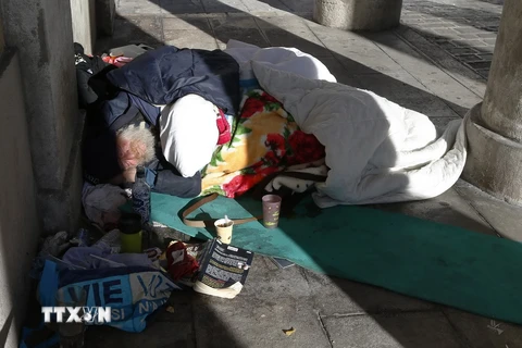 Nước Pháp đối mặt với tình trạng người vô gia cư tăng mạnh