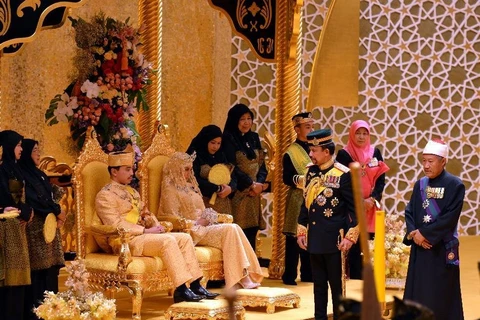 [Photo] Cận cảnh đám cưới vô cùng xa hoa của Hoàng tử Brunei