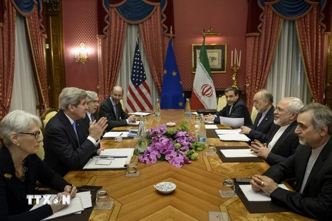 Tổng thống Obama nhượng bộ Quốc hội về vấn đề hạt nhân Iran