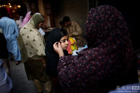 [Photo] Cuộc sống đời thường của người Pakistan ẩn sau bom đạn