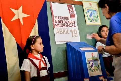 Khoảng 8,5 triệu cử tri Cuba đi bỏ phiếu bầu cử cấp địa phương