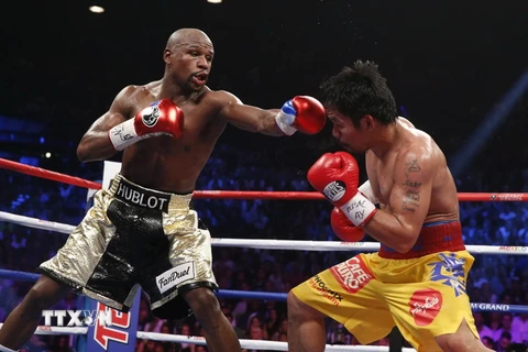 Floyd Mayweather bị người hâm mộ khinh bỉ sau chiến thắng 