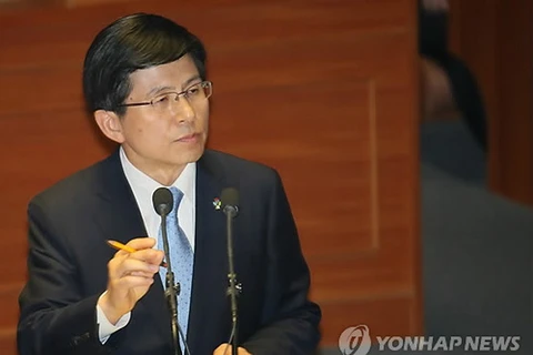 Tổng thống Hàn Quốc chỉ định Bộ trưởng tư pháp làm thủ tướng mới