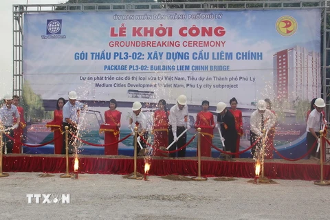Hà Nam đầu tư hơn 300 tỷ đồng khởi công xây cầu Liêm Chính 
