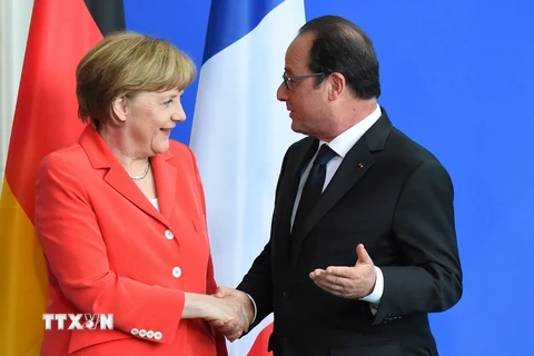 Đức và Pháp kêu gọi Hy Lạp duy trì đàm phán với chủ nợ quốc tế