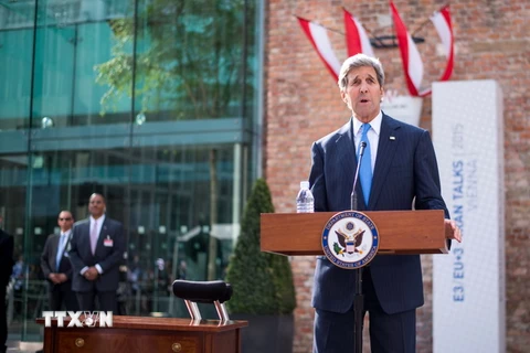 Ngoại trưởng Mỹ John Kerry có bài phát biểu về thỏa thuận quan trọng vừa đạt được trong tiến trình bình thường hóa quan hệ với Cuba. (Nguồn: AFP/TTXVN)