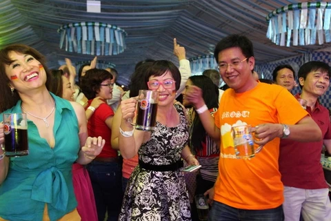 Không khí lễ hội Oktoberfest 2014 tại Hà Nội. (Nguồn: JW Marriott)