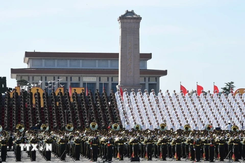 Đoàn quân nhạc Trung Quốc tại lễ duyệt binh kỷ niệm ở thủ đô Bắc Kinh ngày 3/9. (Nguồn: THX/TTXVN)