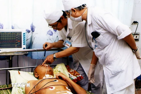 Bệnh viện Hồng Ngọc: Bác sỹ chưa có chứng chỉ vẫn hành nghề