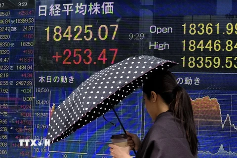 Bảng tỷ giá chứng khoán tại thủ đô Tokyo, Nhật Bản ngày 17/9. (Nguồn: AFP/TTXVN)