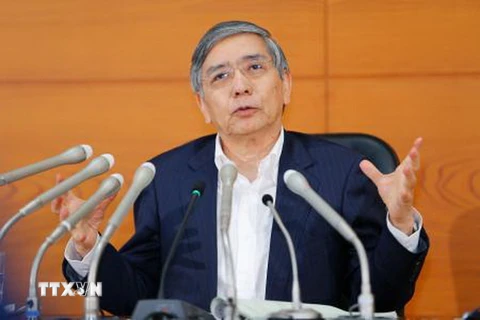 Thống đốc BOJ Haruhiko Kuroda tại cuộc họp báo ở thủ đô Tokyo ngày 7/10. (Nguồn: Kyodo/TTXVN)