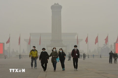 Ô nhiễm không khí tiếp tục là mối đe dọa đối với thủ đô Bắc Kinh, Trung Quốc. (Nguồn: AFP/TTXVN)
